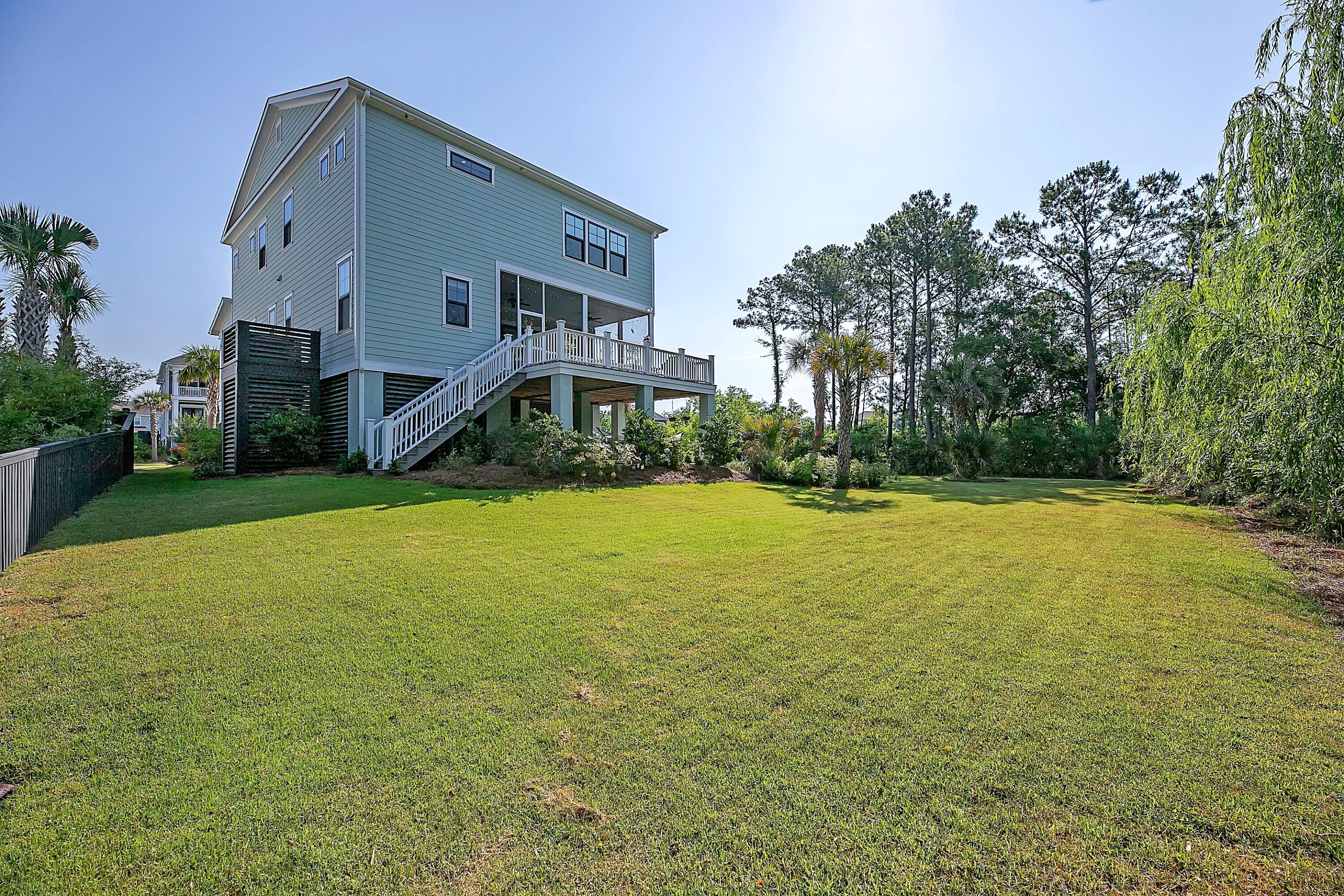 1589 Red Tide Road Mount Pleasant, SC 29466 - Photo 47 of 67 CREM_1589 Red Tide Interiors_042