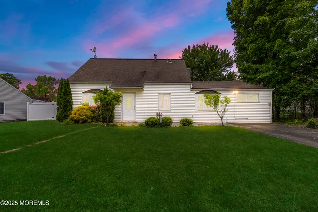 $4,300 | 297 Highland Avenue, Long Branch, NJ 07740