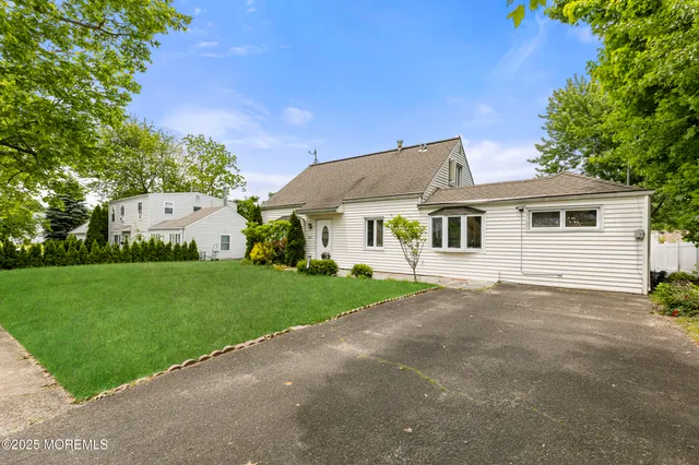 $4,300 | 297 Highland Avenue, Long Branch, NJ 07740