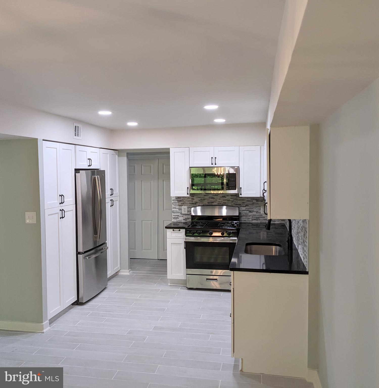 5727 Harpers Farm Road, Unit F Columbia, MD 21044 - Photo 9 of 57 Kitchen View