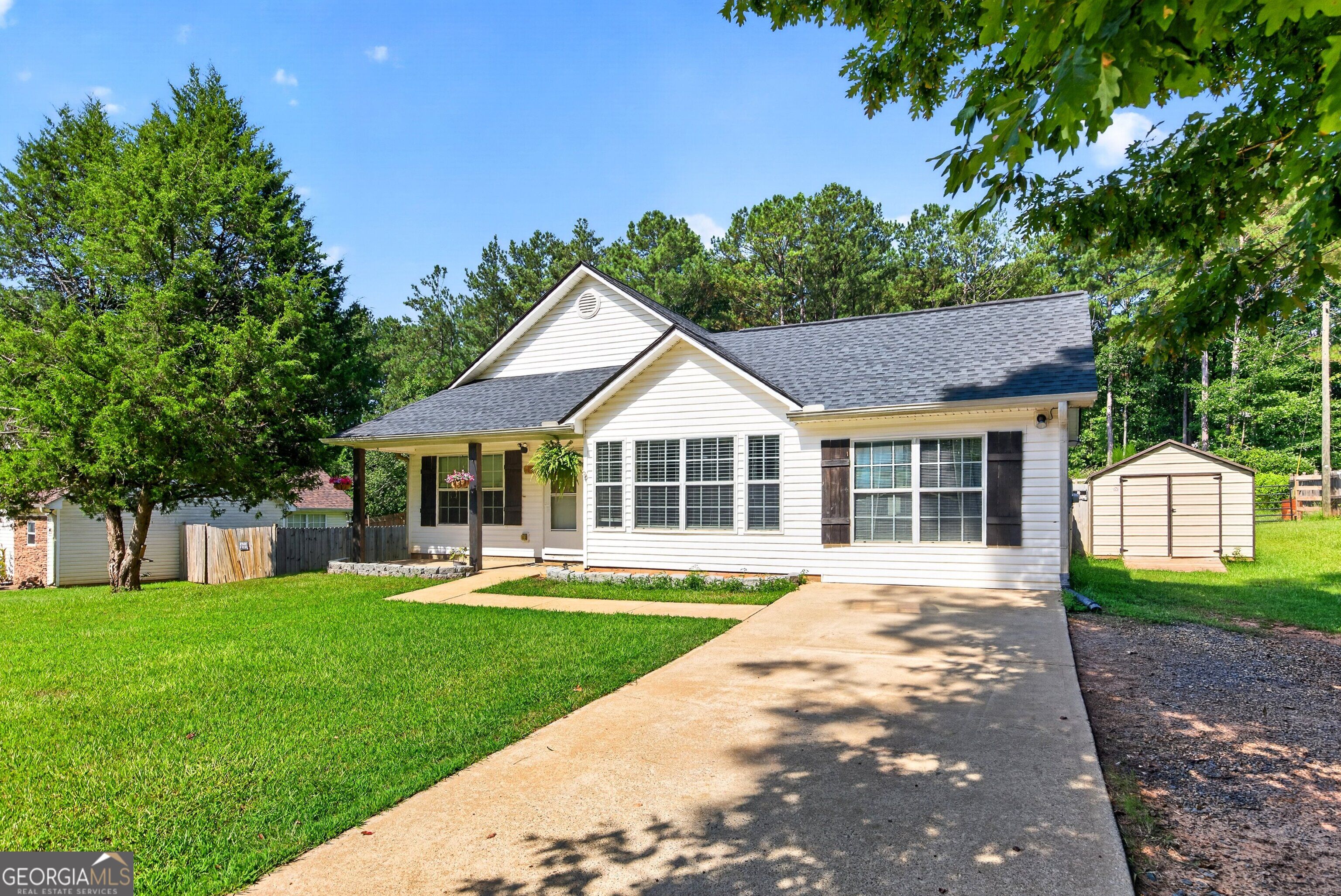 109 Jenny Road Grantville, GA 30220 - Photo 3 of 41 Gallery Image 3