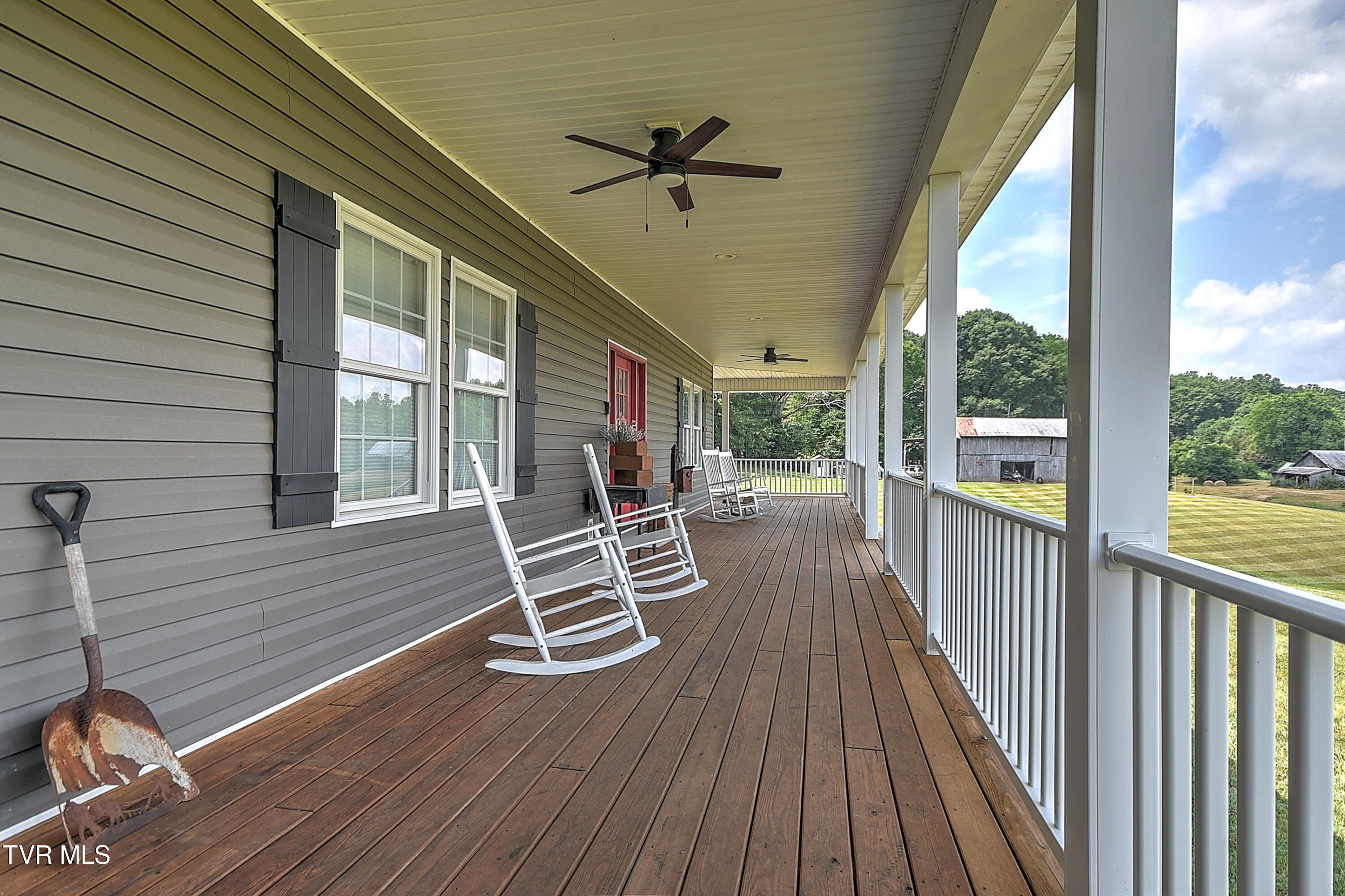 35 Short Road Chuckey, TN 37641 - Photo 7 of 107 006-35 Short Rd JS-6