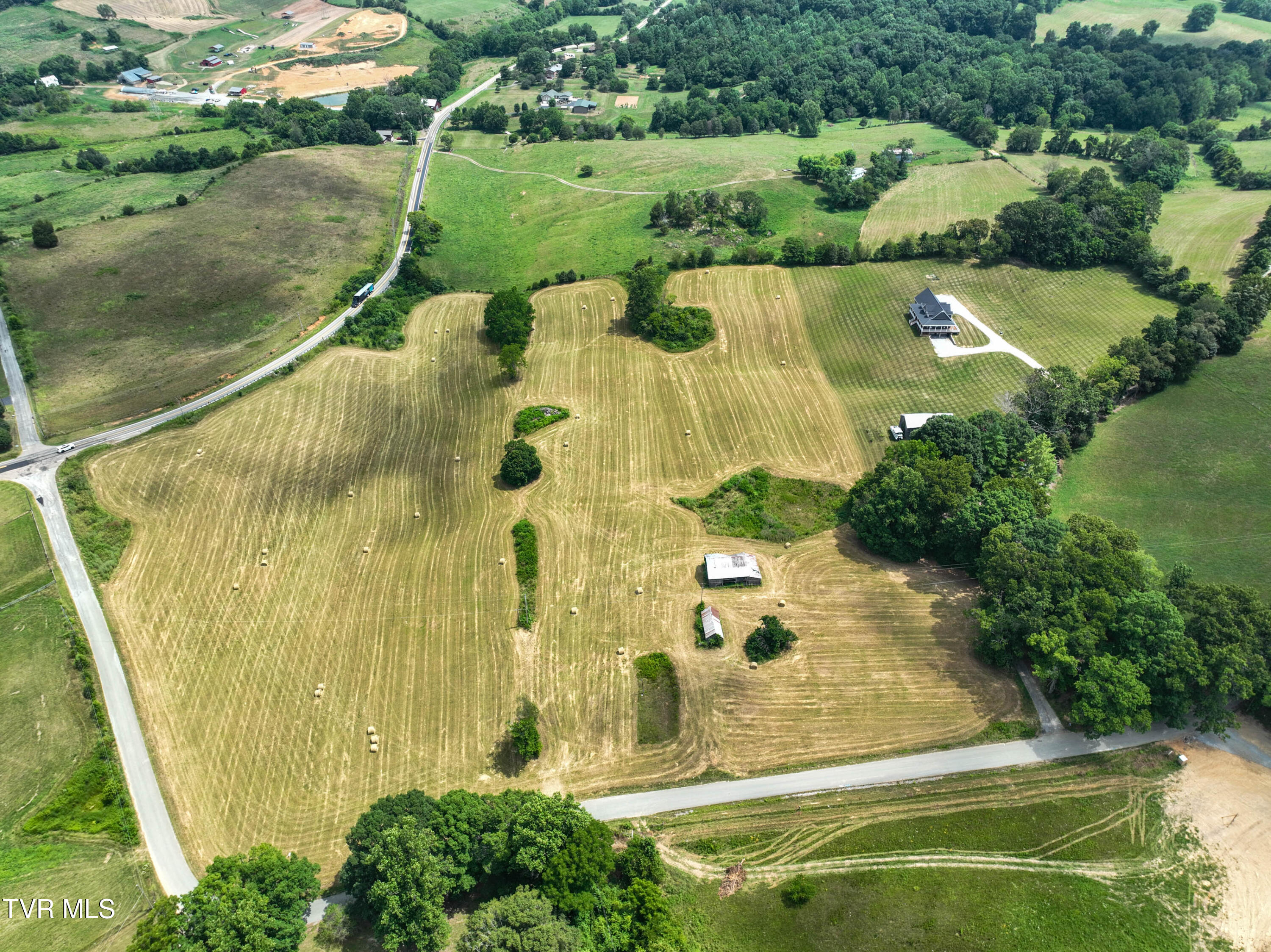 35 Short Road Chuckey, TN 37641 - Photo 84 of 107 083-35 Short Rd Drone SUMMERS-3