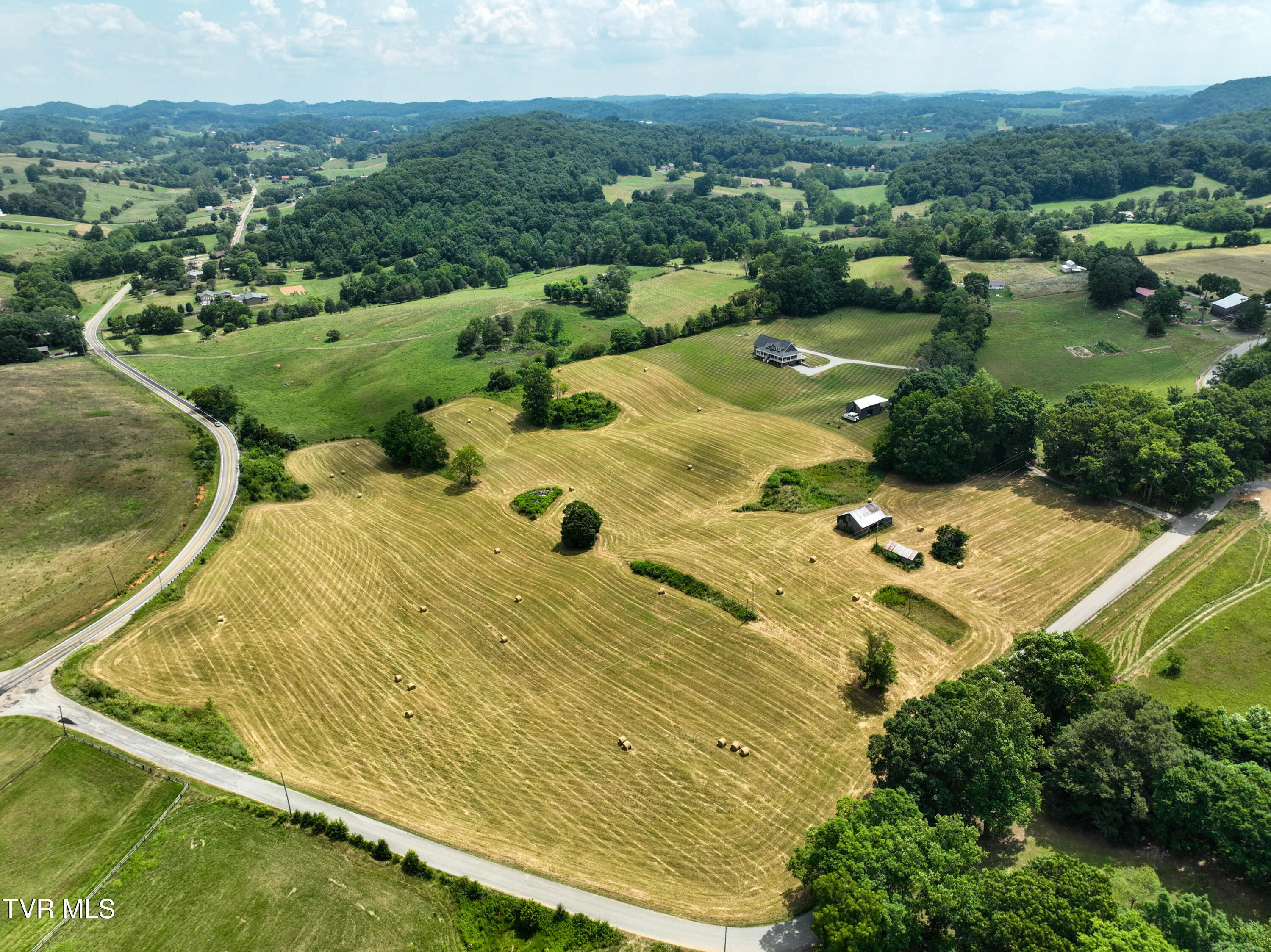 35 Short Road Chuckey, TN 37641 - Photo 85 of 107 084-35 Short Rd Drone SUMMERS-4