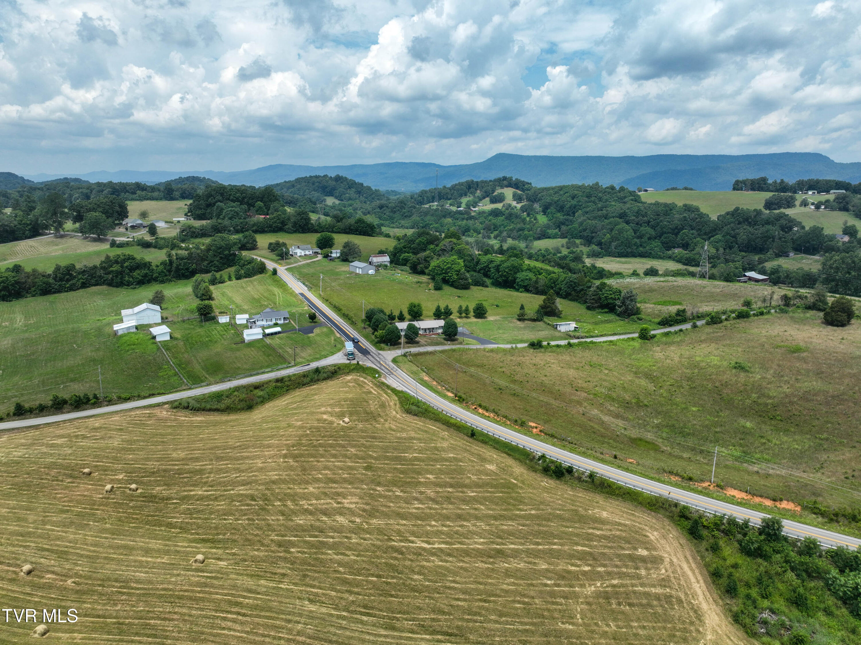 35 Short Road Chuckey, TN 37641 - Photo 95 of 107 094-35 Short Rd Drone SUMMERS-14