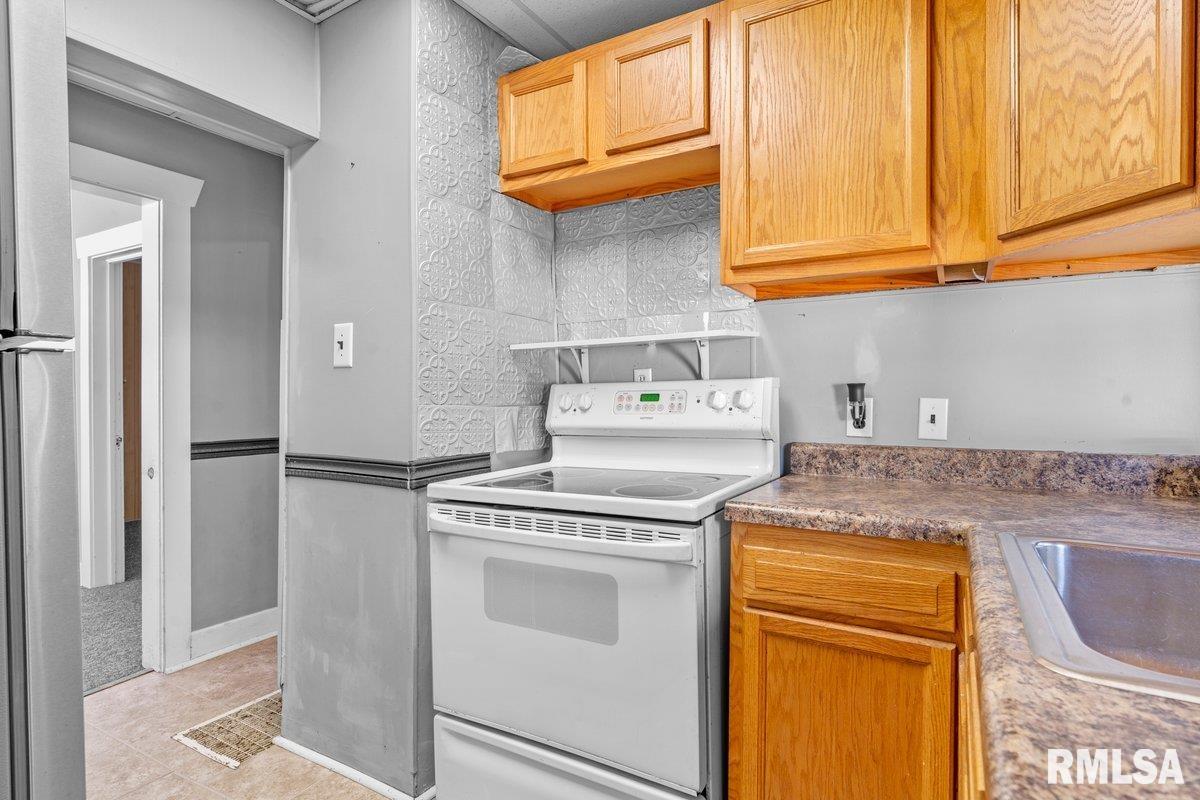 2069 North 8th Street Springfield, IL 62702 - Photo 19 of 24