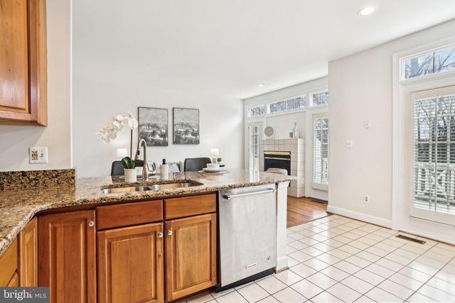 $985,000 | 1806 Pollard Terrace, Vienna, VA 22182