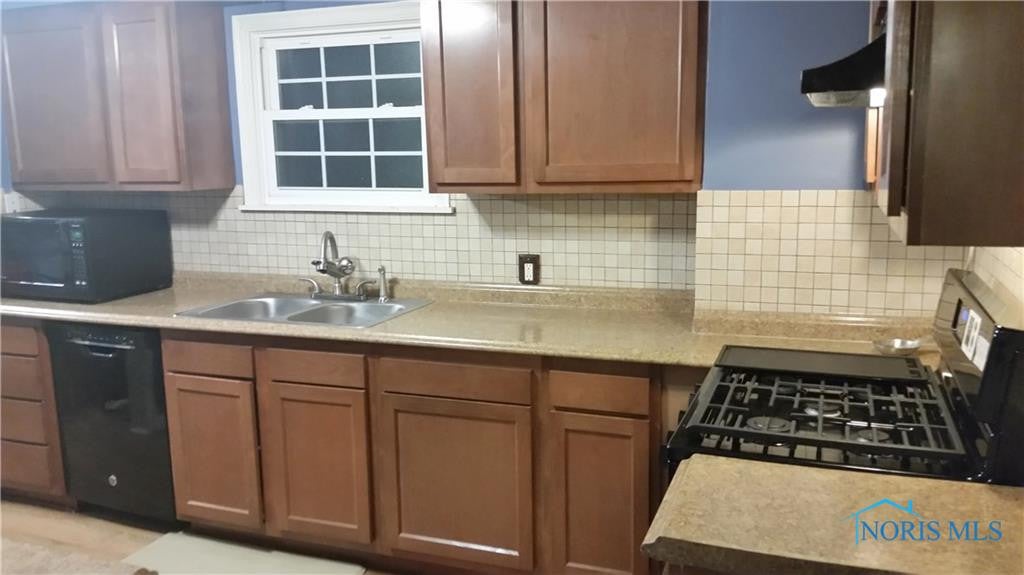 3642 Bowen Road Toledo, OH 43613 - Photo 6 of 20 Gallery Image 6