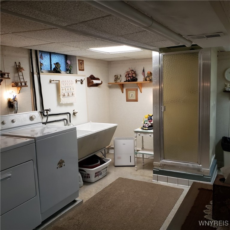 6717 Errick Road Wheatfield, NY 14120 - Photo 25 of 50 Laundry area