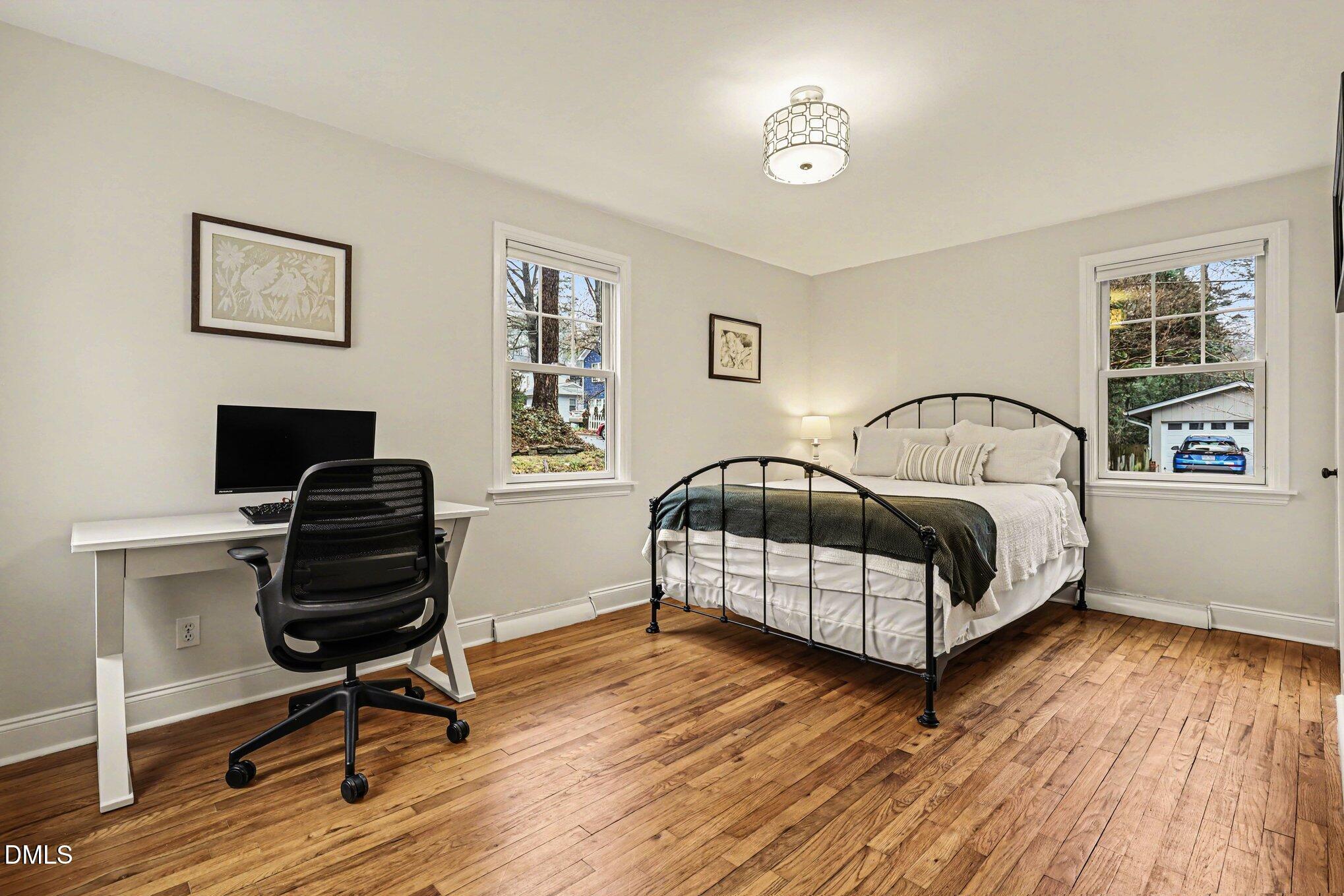 915 Gardner Street Raleigh, NC 27607 - Photo 22 of 39 026_file_5561