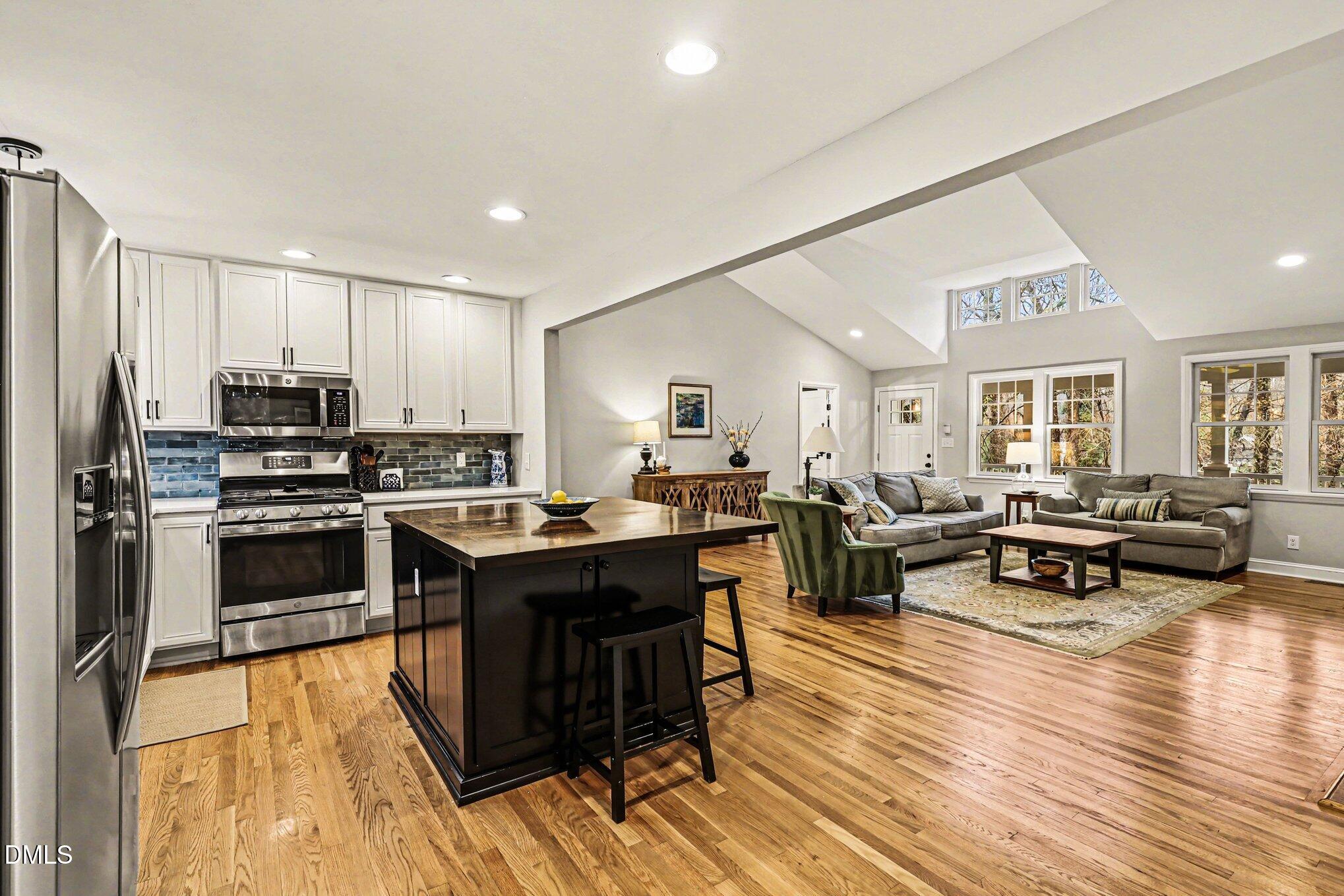 915 Gardner Street Raleigh, NC 27607 - Photo 9 of 39 016_file_8314