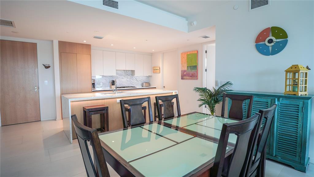 1020 Sunset Point Road, Unit 512 Clearwater, FL 33755 - Photo 7 of 42 Gallery Image 7