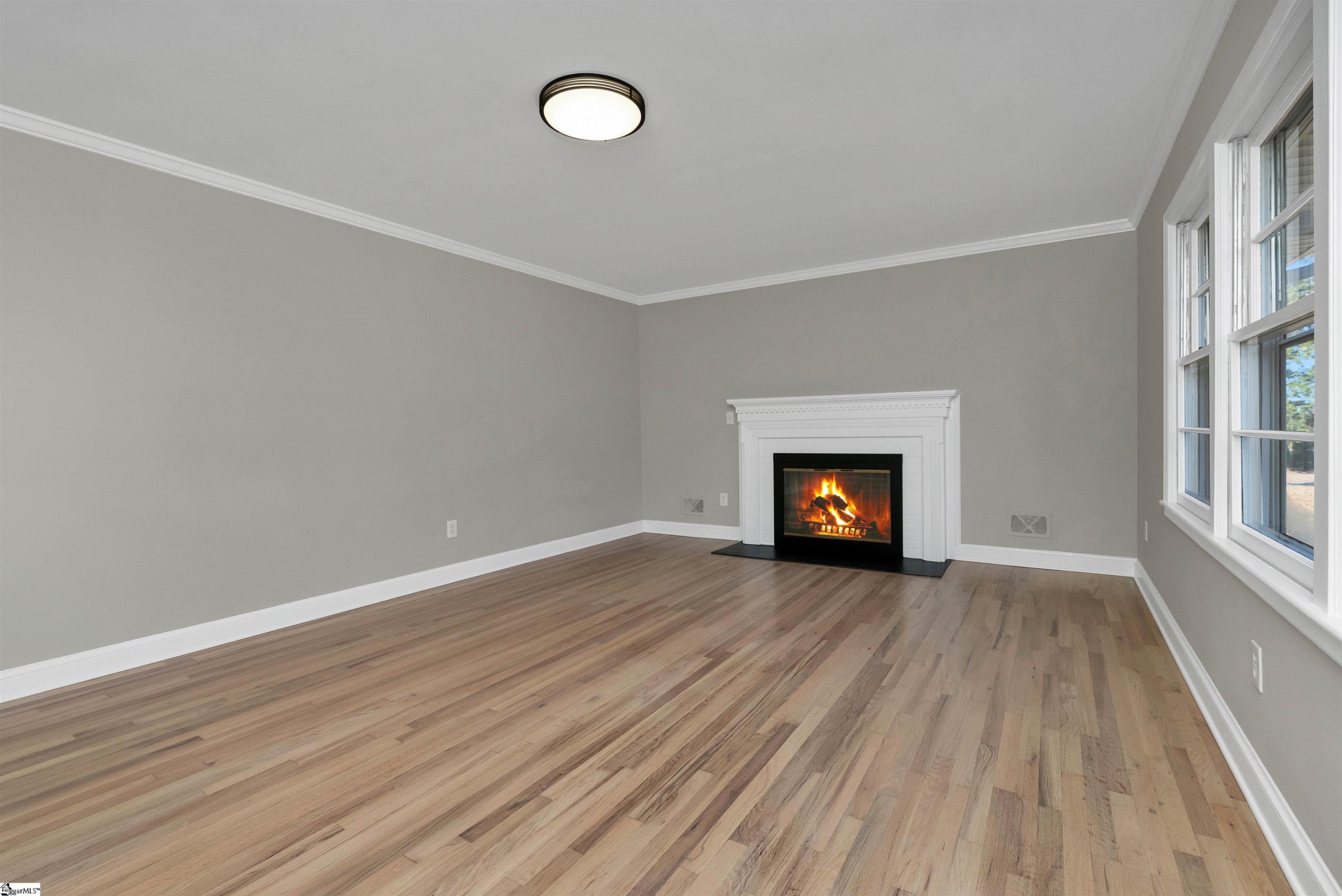 223 Farrs Bridge Road Greenville, SC 29611 - Photo 14 of 32