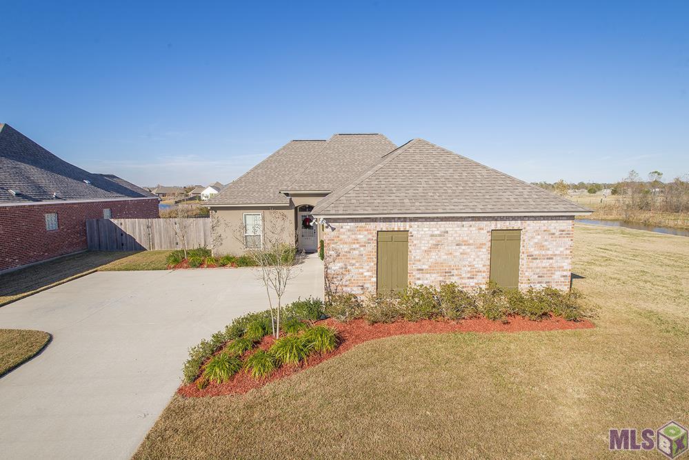 10951 Springtree Avenue Baton Rouge, LA 70810 - Photo 2 of 40 Gallery Image 2