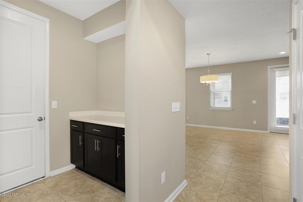 6775 Azalea Park Road Jacksonville, FL 32259 - Photo 8 of 22 a view of an empty room and window
