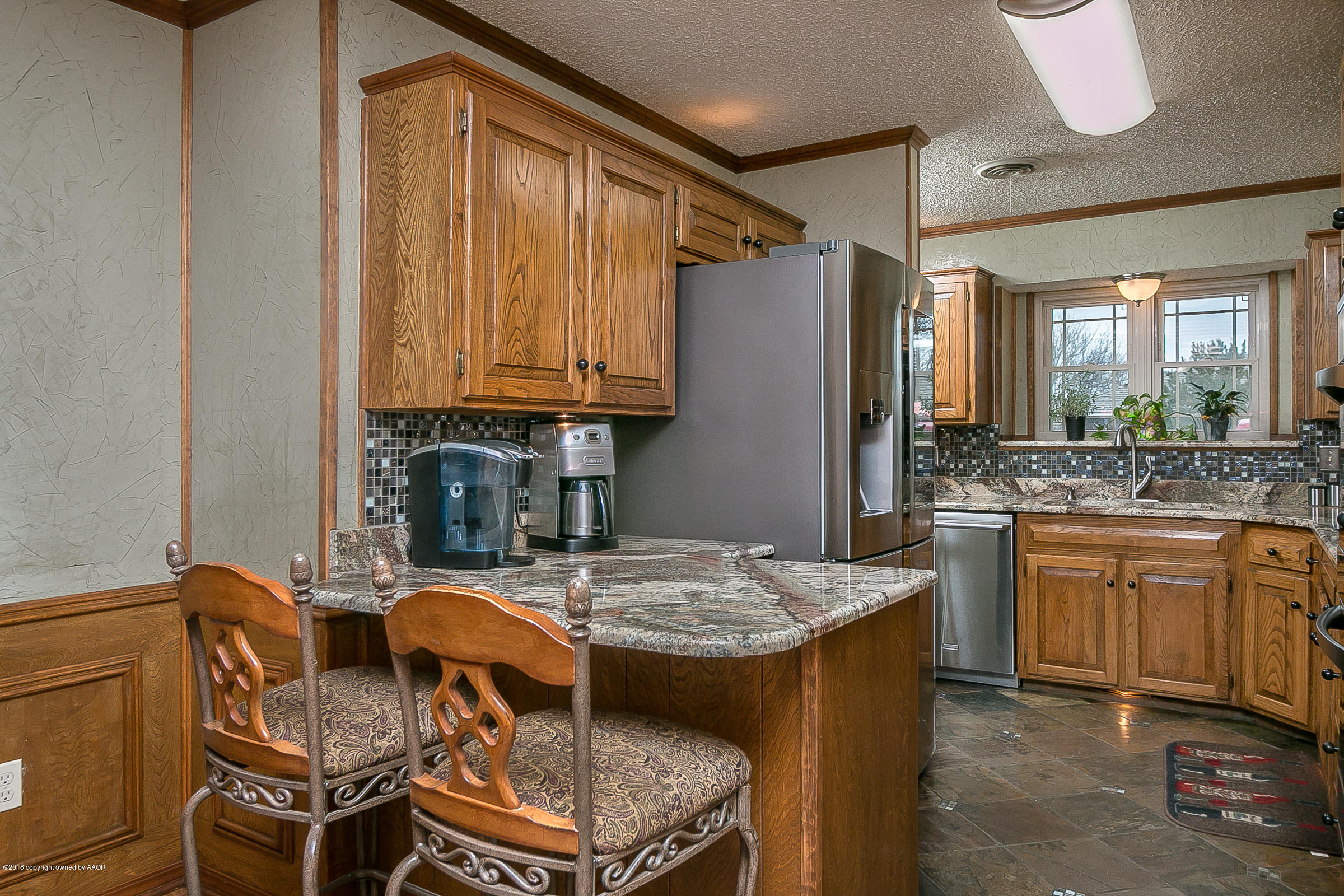 6412 Drexel Road Amarillo, TX 79109 - Photo 8 of 22 Breakfast Bar