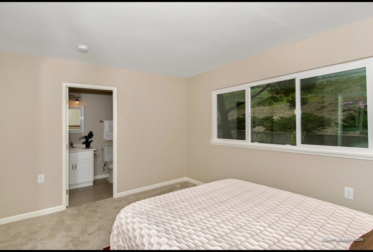 12089 Callado Road San Diego, CA 92128 - Photo 13 of 20