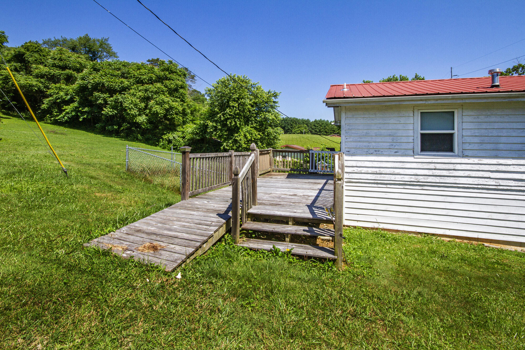 470 Island Ford Road Jacksboro, TN 37757 - Photo 12 of 39 IMG_0047