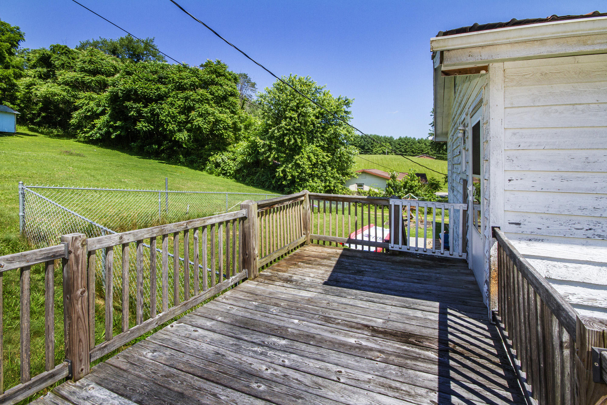 470 Island Ford Road Jacksboro, TN 37757 - Photo 14 of 39 IMG_0046