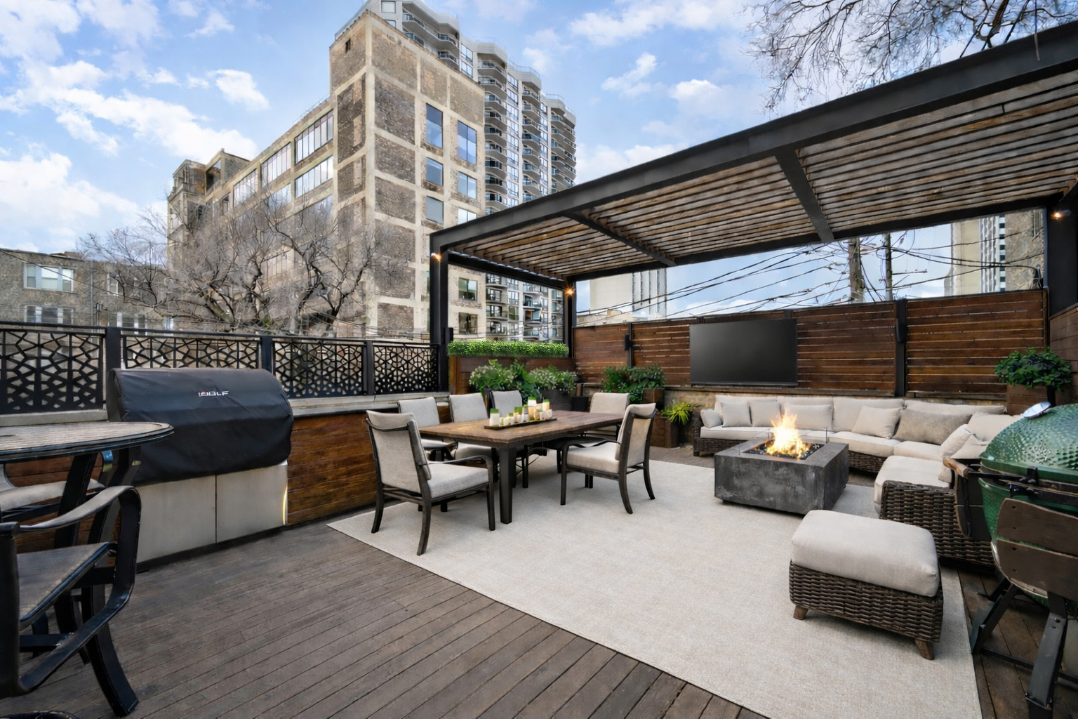 458 West Deming Place Chicago, IL 60614 - Photo 15 of 34 a patio with patio a couch and chairs