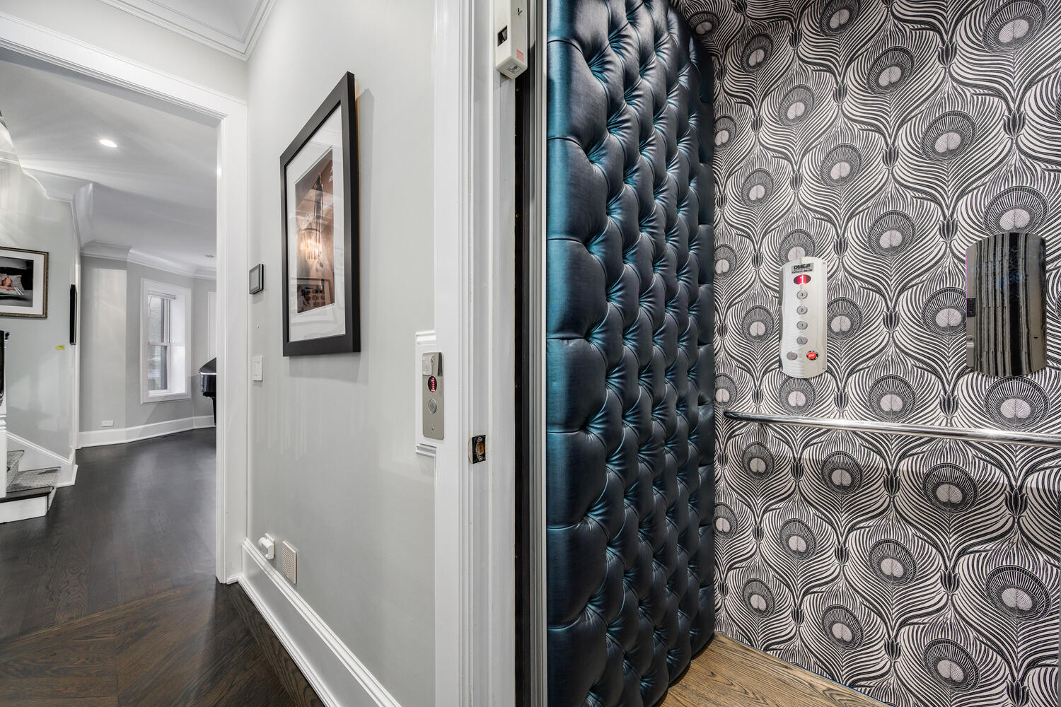 458 West Deming Place Chicago, IL 60614 - Photo 18 of 34 a view of entryway with furniture and wooden floor