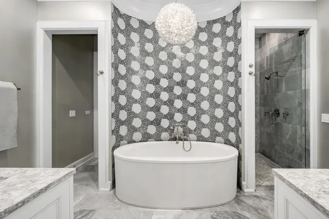 $4,195,000 | 458 West Deming Place, Chicago, IL 60614