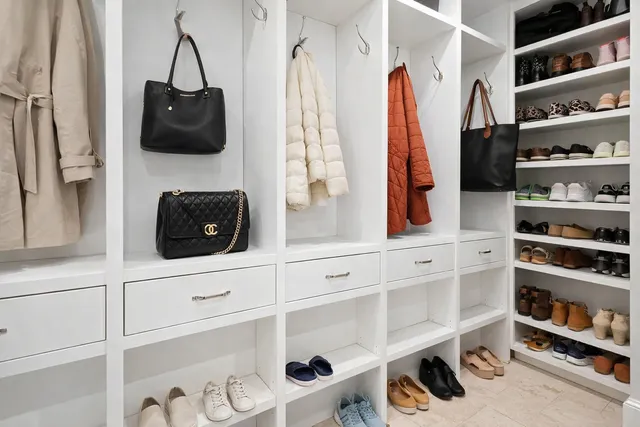 $4,195,000 | 458 West Deming Place, Chicago, IL 60614