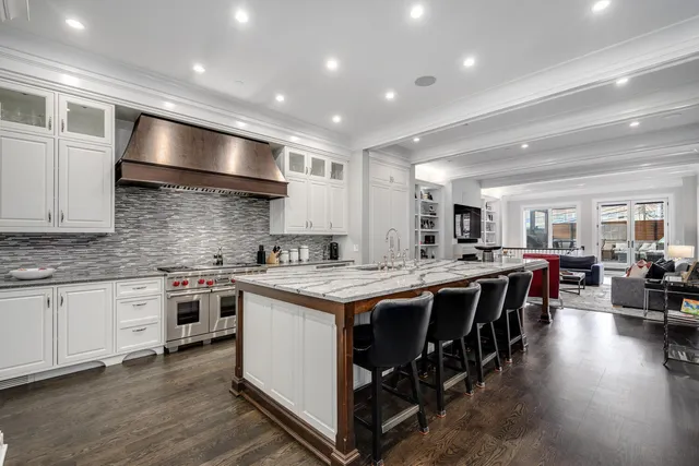 $4,195,000 | 458 West Deming Place, Chicago, IL 60614