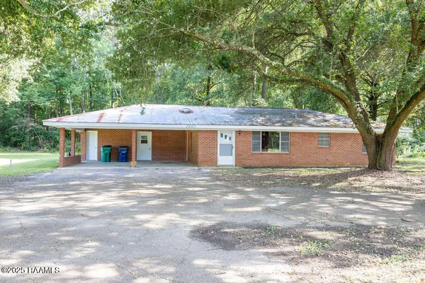 $1,200 | 2602 Basile Eunice Highway, Basile, LA 70515