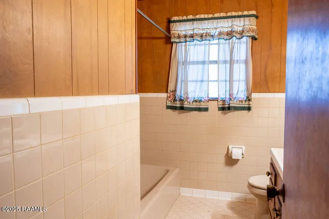 $1,200 | 2602 Basile Eunice Highway, Basile, LA 70515