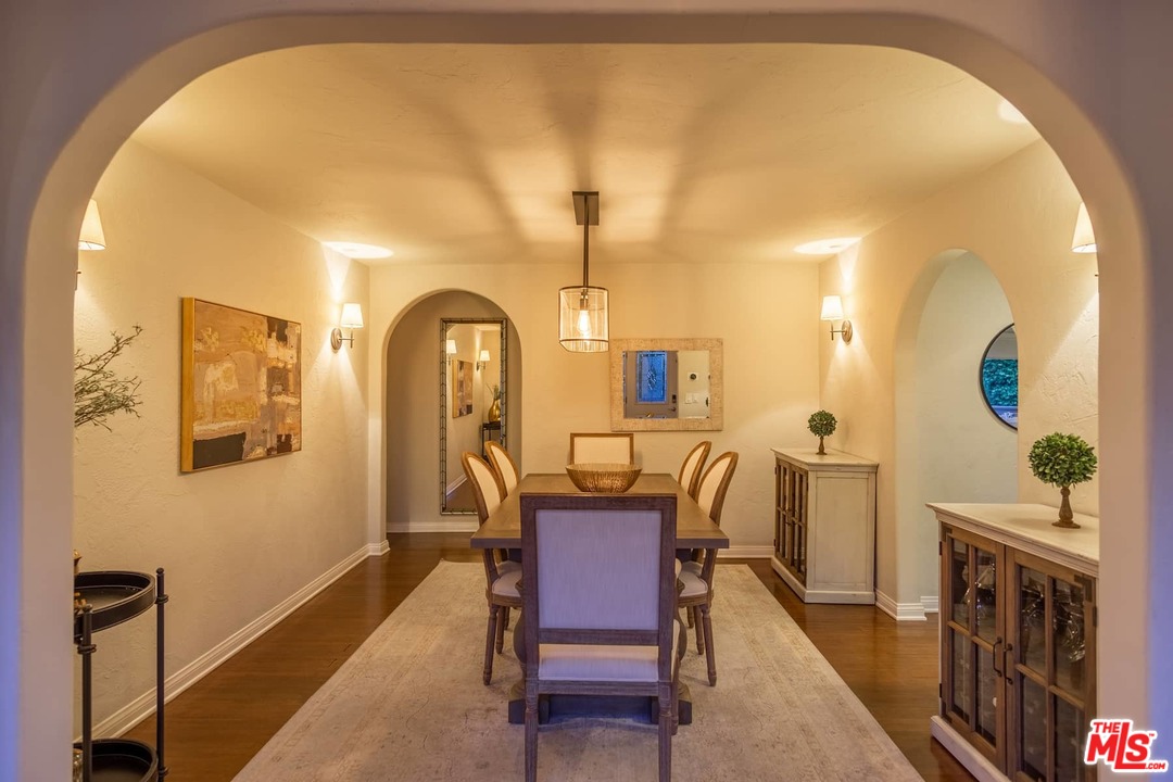 8524 Ridpath Drive Los Angeles, CA 90046 - Photo 42 of 51 Gallery Image 42