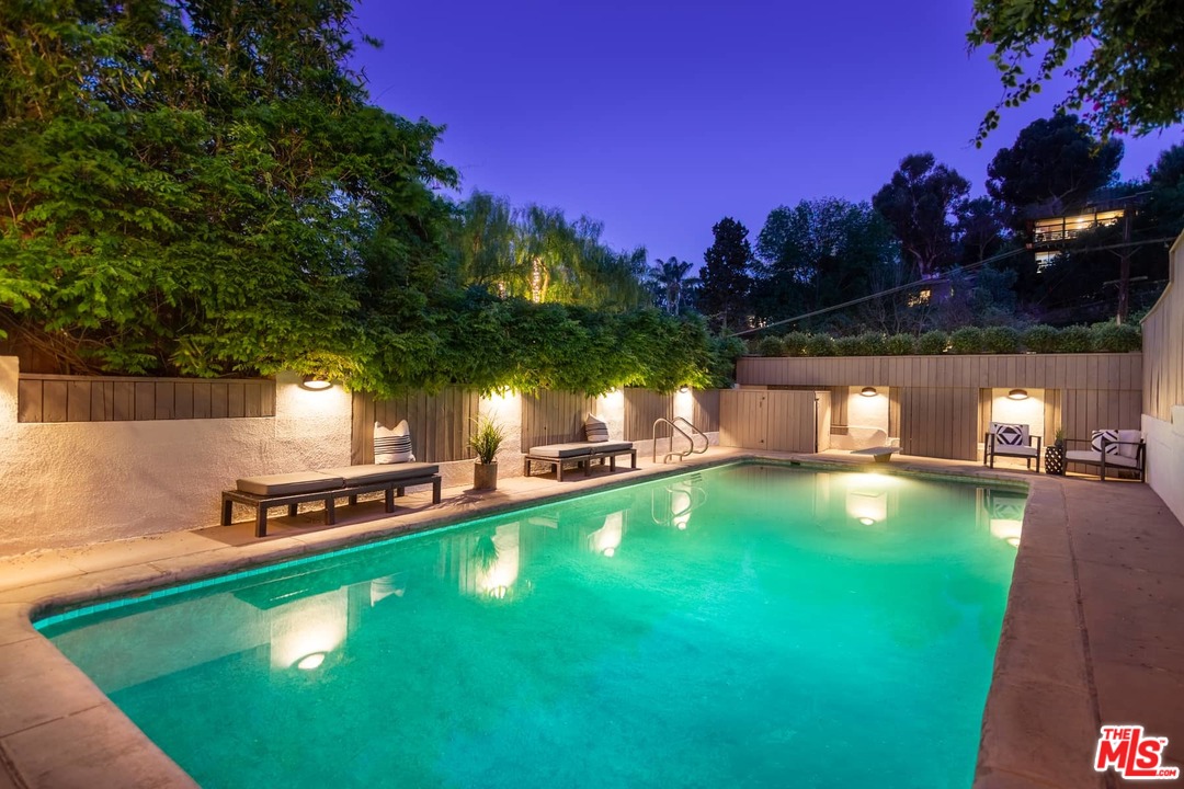 8524 Ridpath Drive Los Angeles, CA 90046 - Photo 50 of 51 Gallery Image 50
