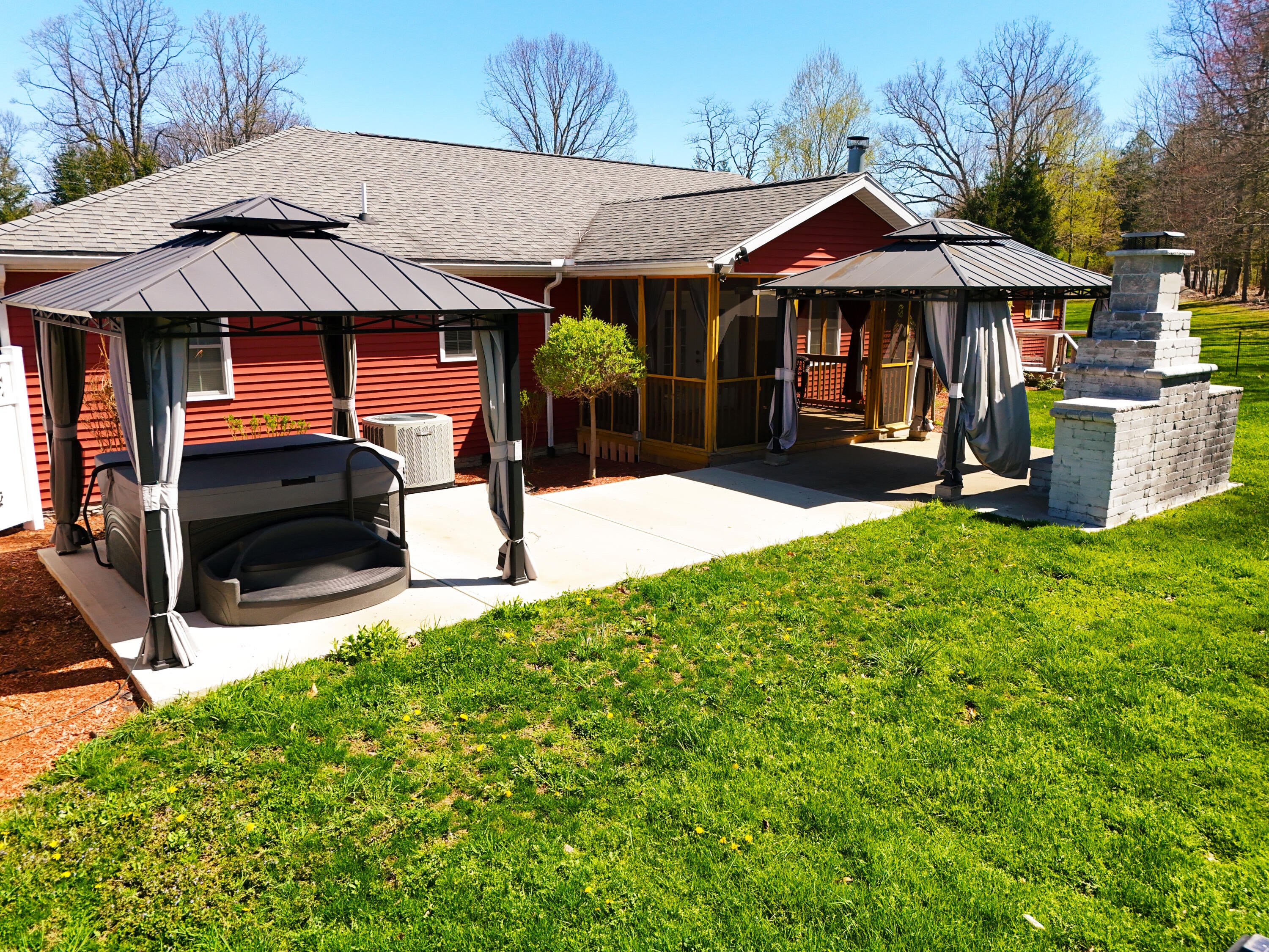 1668 Runa Road Mount Nebo, WV 26679 - Photo 4 of 63 Gallery Image 4