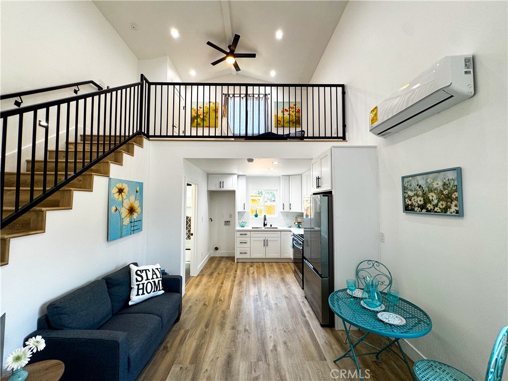 2817 Easy Avenue Long Beach, CA 90810 - Photo 27 of 33