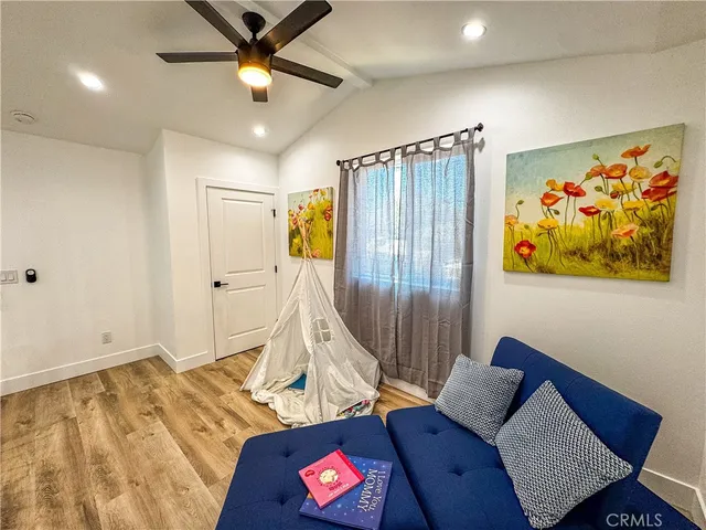 $977,000 | 2817 Easy Avenue, Long Beach, CA 90810