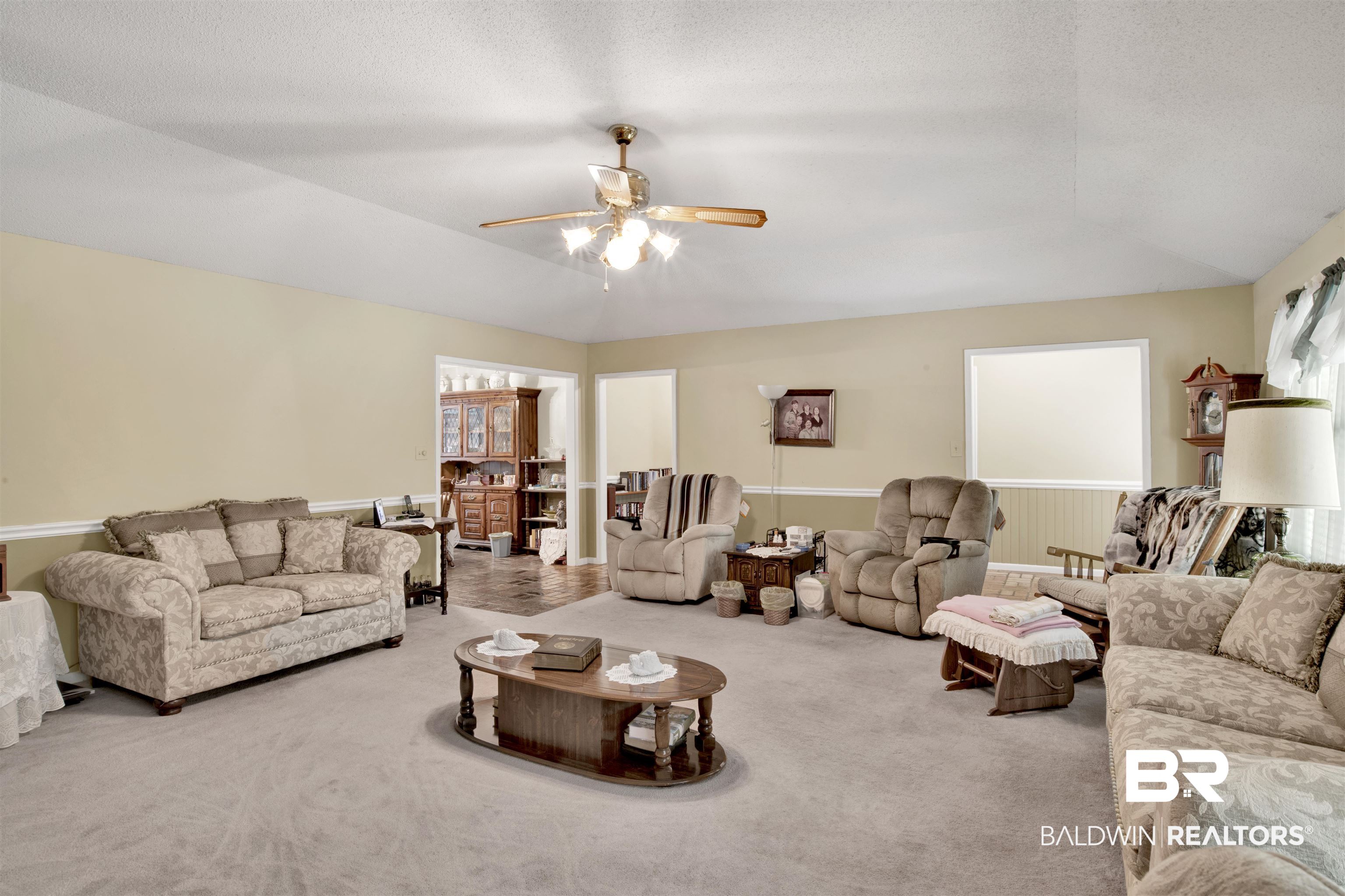 9987 Bay Meadows Avenue Fairhope, AL 36532 - Photo 7 of 37 Living Room