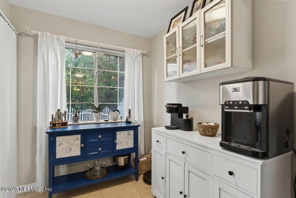 323 Sand Castle Way Neptune Beach, FL 32266 - Photo 14 of 34 Breakfast nook