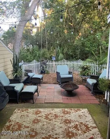 $2,600 | 323 Sand Castle Way, Neptune Beach, FL 32266