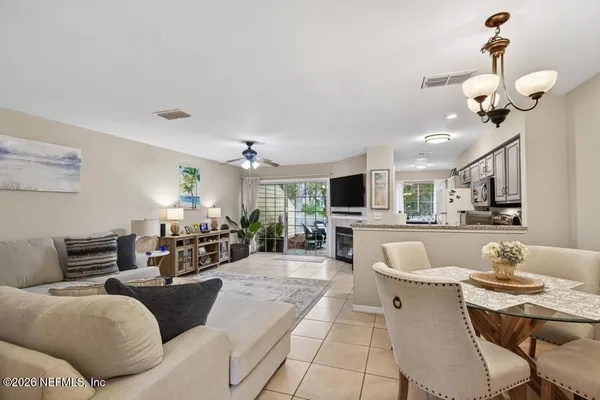 $2,600 | 323 Sand Castle Way, Neptune Beach, FL 32266