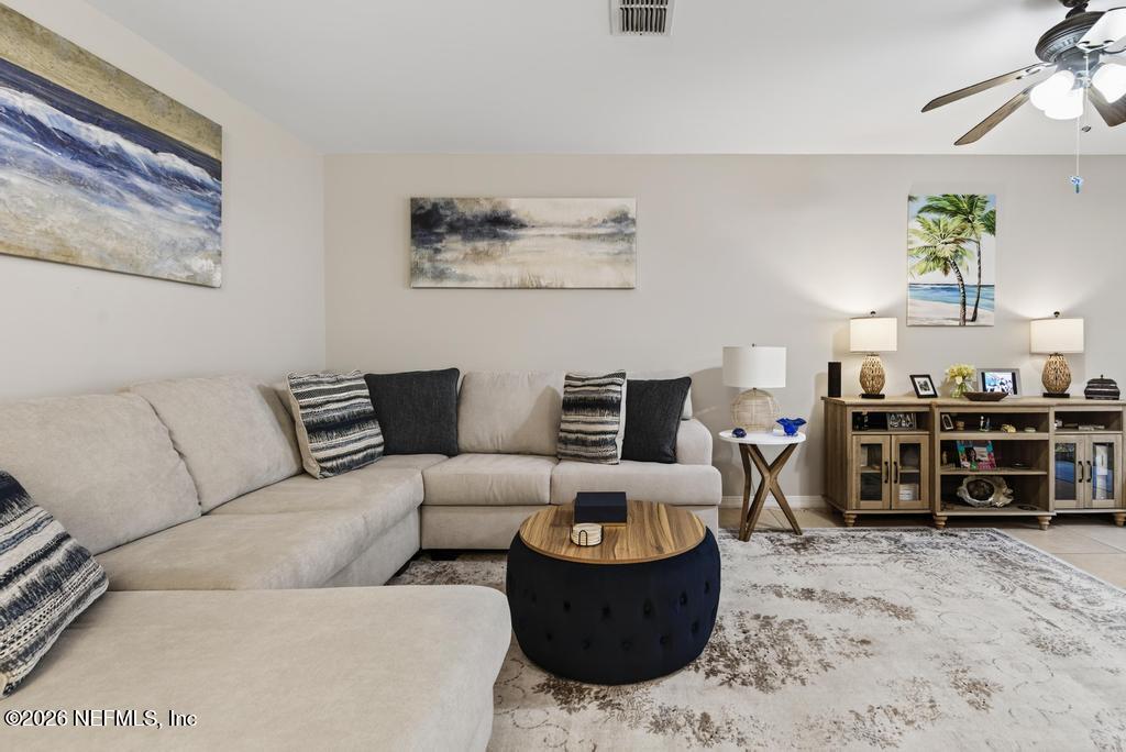 323 Sand Castle Way Neptune Beach, FL 32266 - Photo 4 of 34 Family room