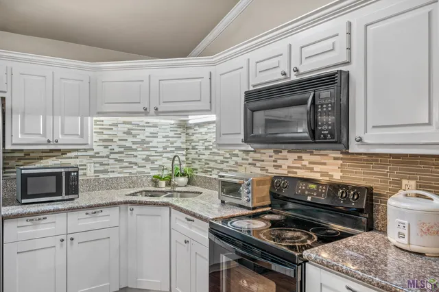 $175,000 | 1028 Hammond Manor Drive, Baton Rouge, LA 70816