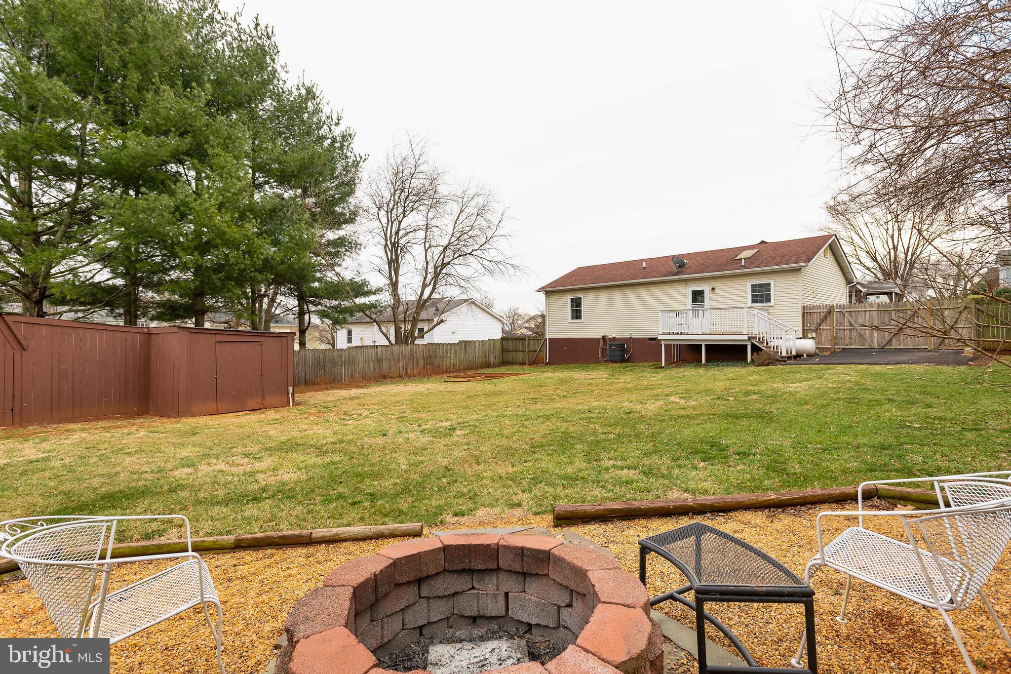 625 Azalea Street Culpeper, VA 22701 - Photo 4 of 24 Large Fenced Backyard