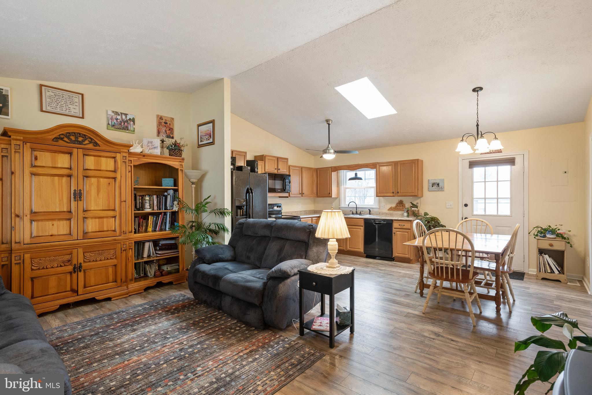 625 Azalea Street Culpeper, VA 22701 - Photo 9 of 24 Open with Vaulted Ceiling