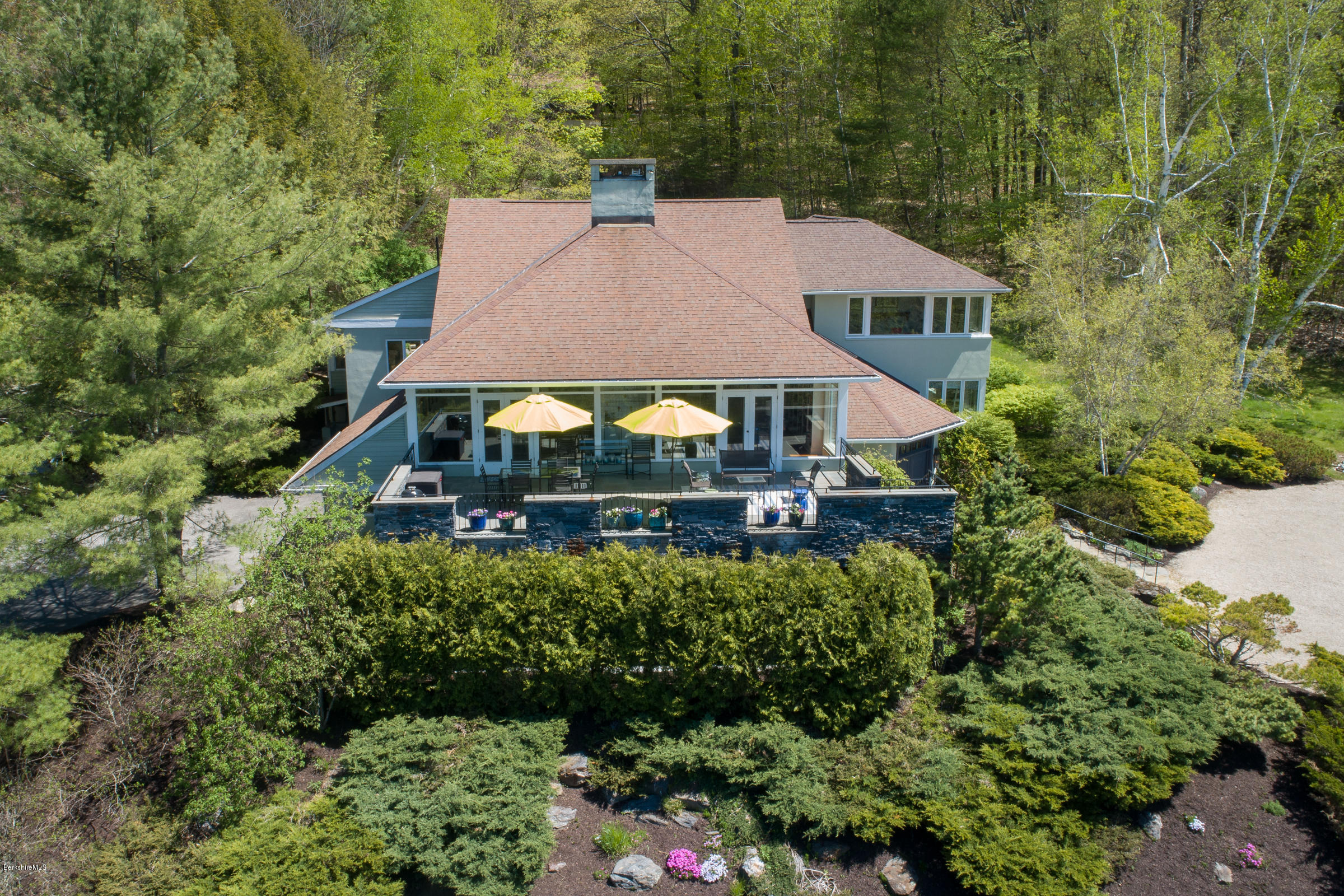 431 Under Mountain Road Lenox, MA 01240 - Photo 3 of 37 Berkshire Mountain Living