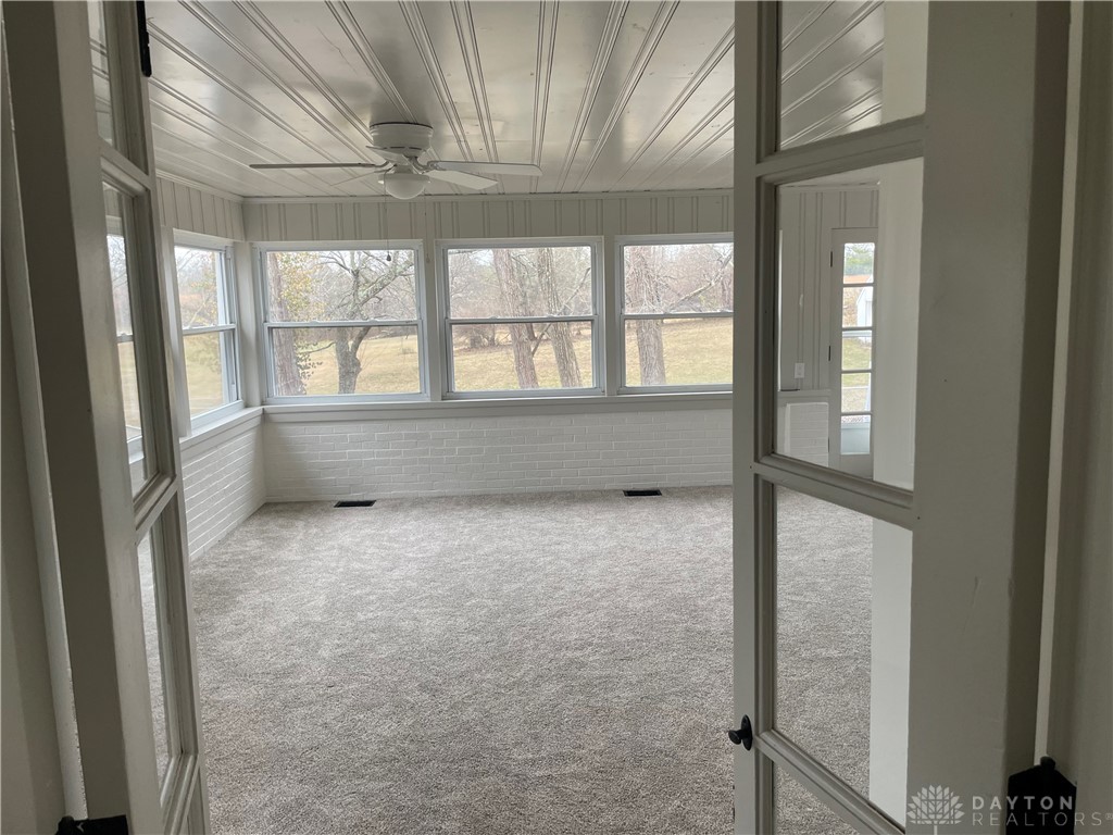 7698 Chambersburg Road Dayton, OH 45424 - Photo 10 of 26