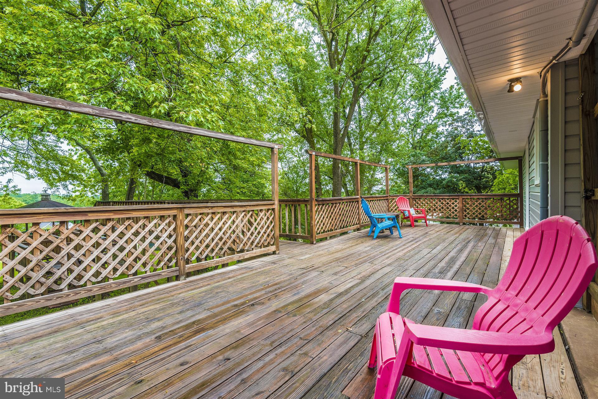 14723 Harrisville Road Mount Airy, MD 21771 - Photo 7 of 29 a view of balcony with wooden floor and outdoor seating