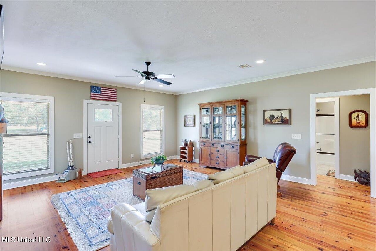 641 Barker Road Morton, MS 39117 - Photo 12 of 62 09-641 Barker Rd