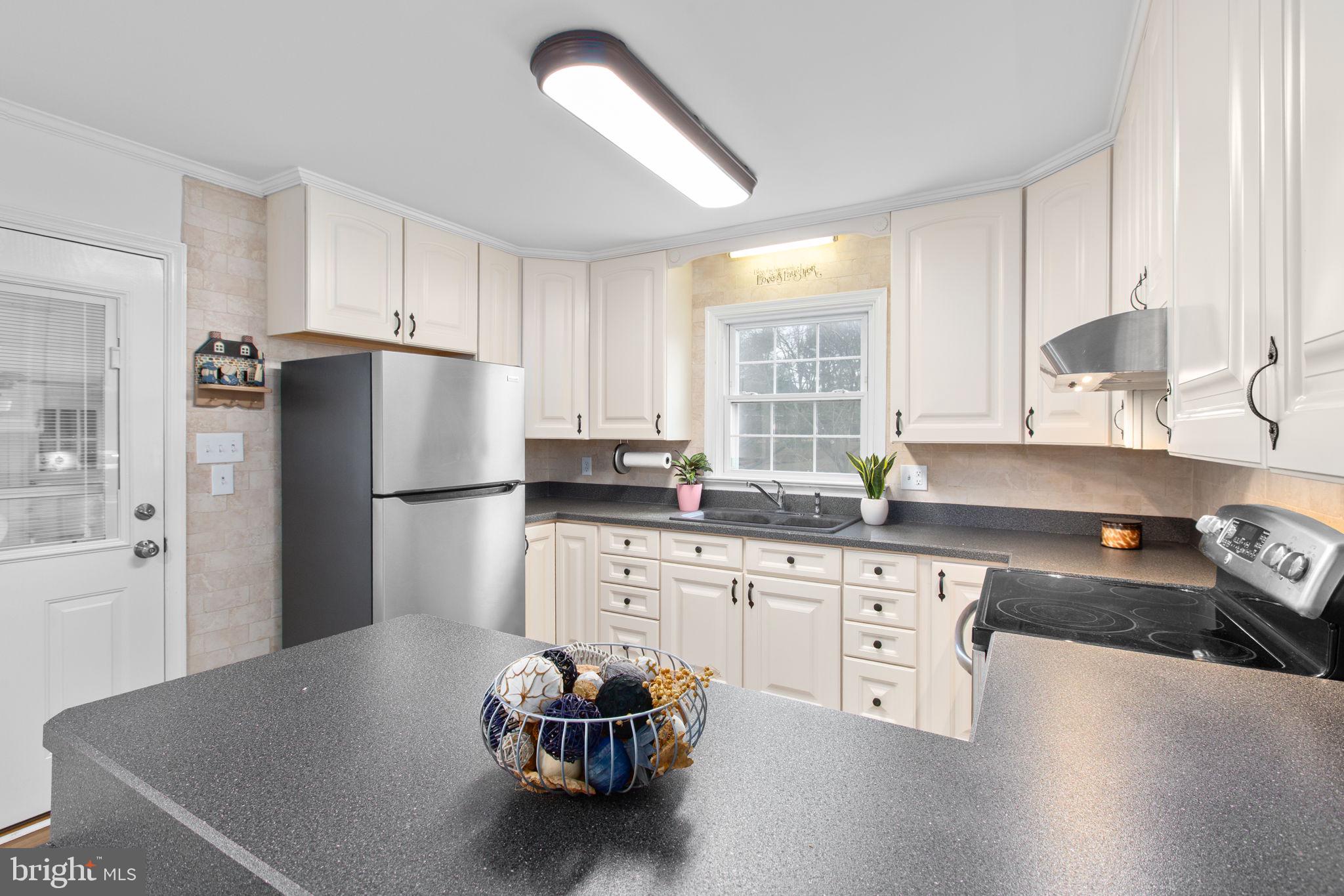 59 McCarty Road Fredericksburg, VA 22405 - Photo 9 of 54 Gallery Image 9
