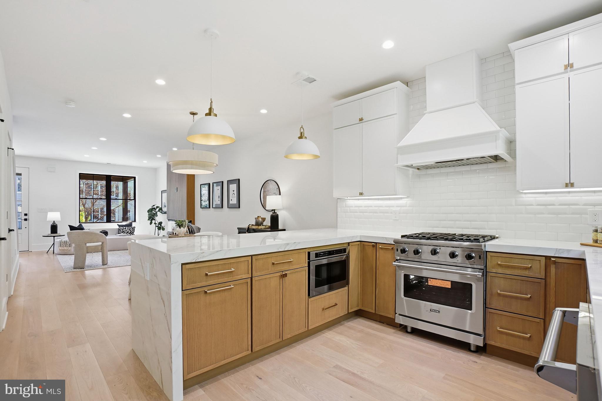 2026 37th Street Northwest Washington, DC 20007 - Photo 11 of 45