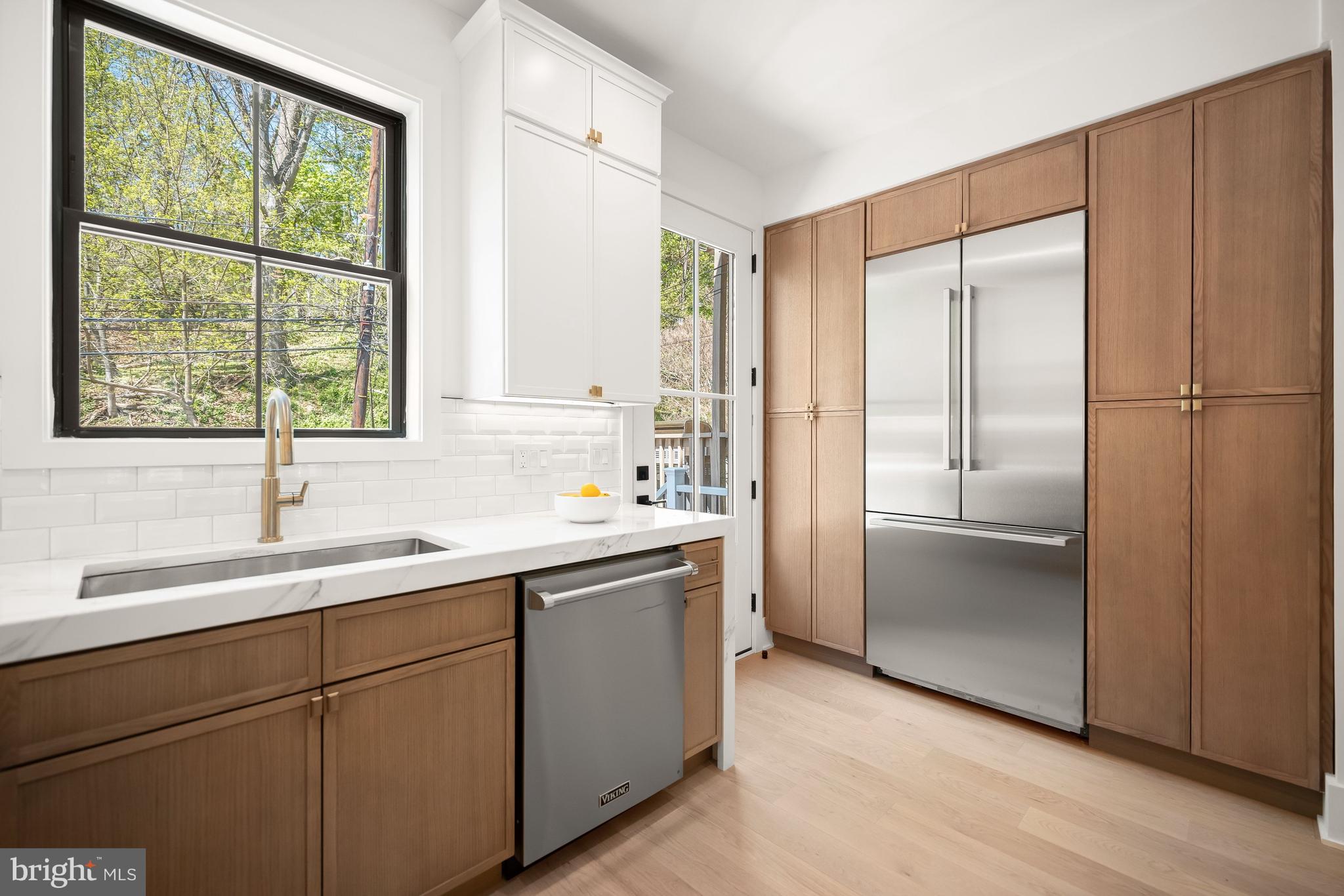 2026 37th Street Northwest Washington, DC 20007 - Photo 12 of 45